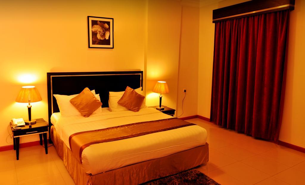 Nelover Hotel Hafar Hafar Al-Batin ภายนอก รูปภาพ